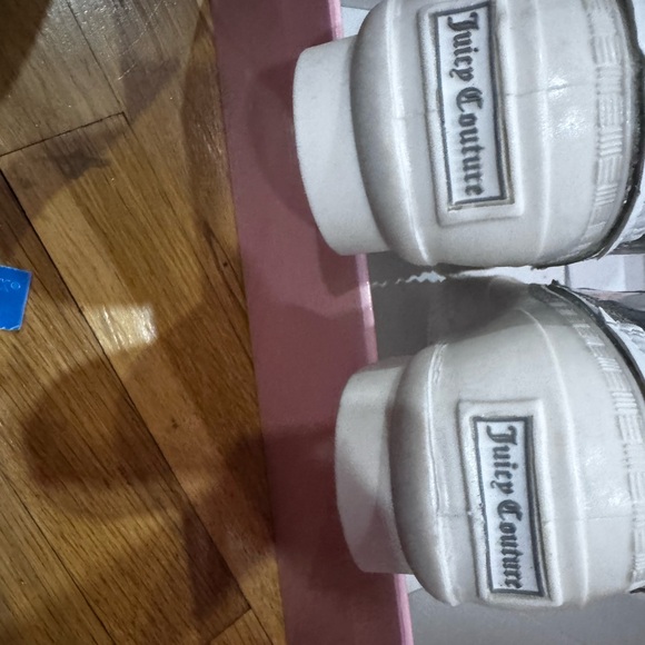 BRAND NEW IN BOX JUICY COUTURE boots - Picture 10 of 10